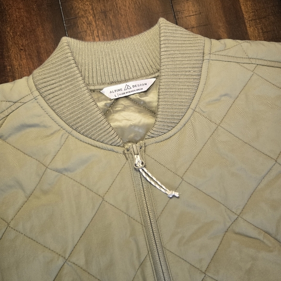 Alpine Design Quilted Jacket - Picture 3 of 11